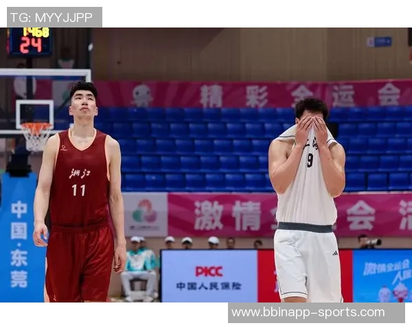 余嘉豪世预赛后紧急回归西乙赛场极限操作引发关注